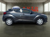 Used 2020 Toyota C-HR LE image 4