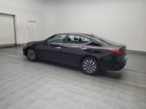Used 2023 Nissan Altima 2.5 SV image 3
