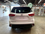 Used 2018 Toyota Highlander Limited Platinum image 4
