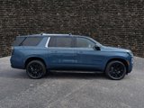 New 2025 Chevrolet Suburban Premier image 3