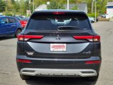 New 2025 Mitsubishi Outlander SE image 4