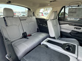 New 2025 Honda Pilot Touring image 3