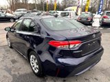 Used 2022 Toyota Corolla LE image 3