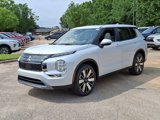 New 2025 Mitsubishi Outlander SE image 2