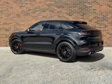 Used 2024 Porsche Cayenne S image 3