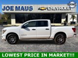 Used 2024 Nissan Titan SV image 3