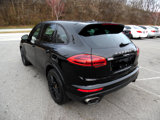 Used 2017 Porsche Cayenne image 3