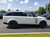 New 2025 Land Rover Range Rover Long Wheelbase SE image 4