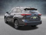 Used 2021 Toyota Highlander XLE image 5