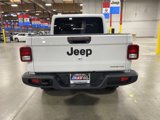 Used 2025 Jeep Gladiator Sport image 4