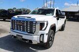 Used 2025 GMC Sierra 2500 Denali w/ Denali Reserve Package image 3
