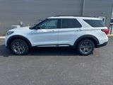 New 2025 Ford Explorer Active image 4