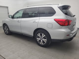Used 2020 Nissan Pathfinder SV image 3