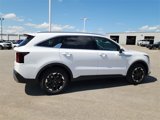 New 2025 Kia Sorento S image 2