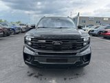 New 2025 Ford Expedition Platinum image 2