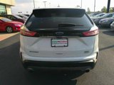 Used 2019 Ford Edge SEL w/ Equipment Group 201A image 2