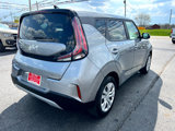 Used 2023 Kia Soul LX image 5