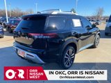 New 2025 Nissan Pathfinder Platinum image 5
