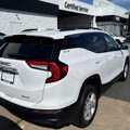 Used 2022 GMC Terrain SLE w/ Driver Convenience Package image 4
