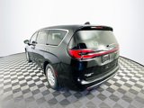New 2025 Chrysler Pacifica Select image 6