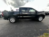 Used 2025 Chevrolet Silverado 1500 Custom image 2