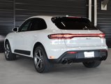 Certified 2024 Porsche Macan image 3