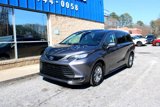 Used 2022 Toyota Sienna LE image 3