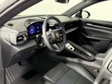 Used 2025 Porsche Macan Electric image 4