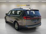 Used 2021 Chrysler Pacifica Touring image 5