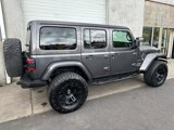 Used 2018 Jeep Wrangler Unlimited Sahara image 6