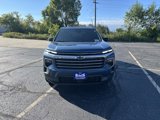 Used 2026 Chevrolet Traverse LT image 2