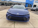 Used 2025 Toyota Camry LE image 3