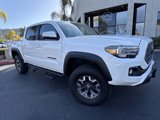 Used 2021 Toyota Tacoma TRD Off-Road w/ Technology Package image 2