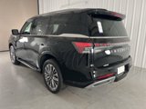 New 2025 INFINITI QX80 Luxe image 5