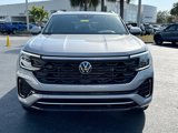 New 2025 Volkswagen Atlas Cross Sport SEL Premium R-Line image 2