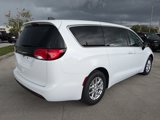 New 2025 Chrysler Voyager LX image 5