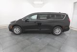 New 2025 Chrysler Pacifica Select image 5