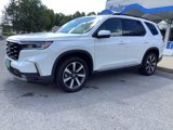 Used 2025 Honda Pilot Touring image 3