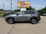 Used 2023 Nissan Rogue SV image 4