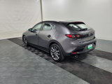 Used 2020 MAZDA MAZDA3 Hatchback image 3
