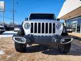 Used 2023 Jeep Gladiator Sport w/ Off Road Group image 3