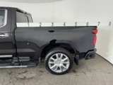 Used 2024 Chevrolet Silverado 1500 High Country w/ Technology Package image 5