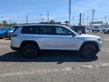 New 2025 Jeep Grand Cherokee L Altitude image 4
