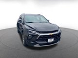 Used 2024 Chevrolet Blazer LT image 2