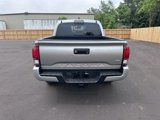 Used 2022 Toyota Tacoma SR5 w/ Technology Package image 4