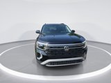 New 2025 Volkswagen Atlas Peak Edition SE image 3