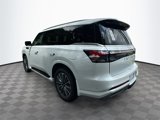 New 2026 INFINITI QX80 Luxe image 5