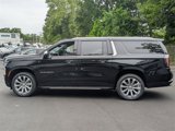 New 2025 Chevrolet Suburban Premier image 6