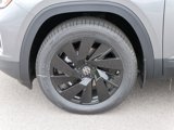 New 2025 Volkswagen Atlas SE image 4