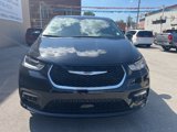 New 2025 Chrysler Pacifica Select image 4